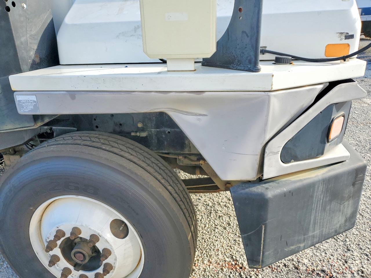2019 Kalm AR Ottawa T2 Yard Truck