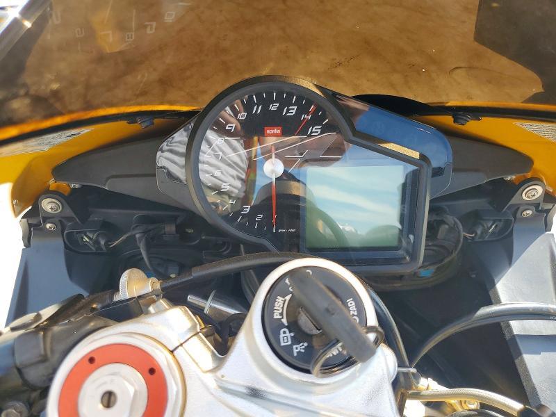2013 Aprilia RSV4 R