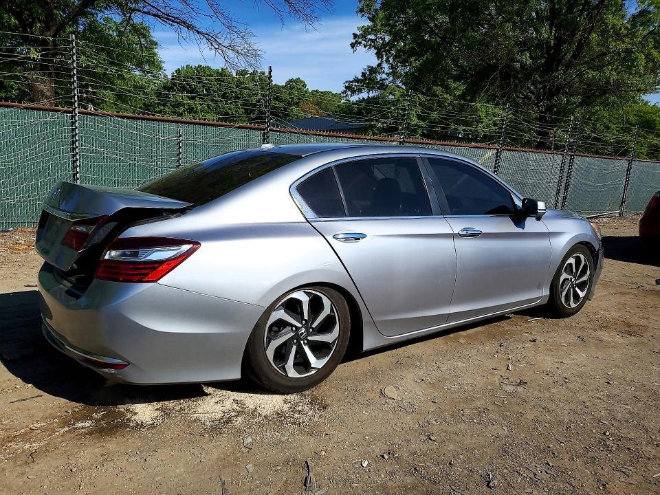 2017 Honda Accord ex