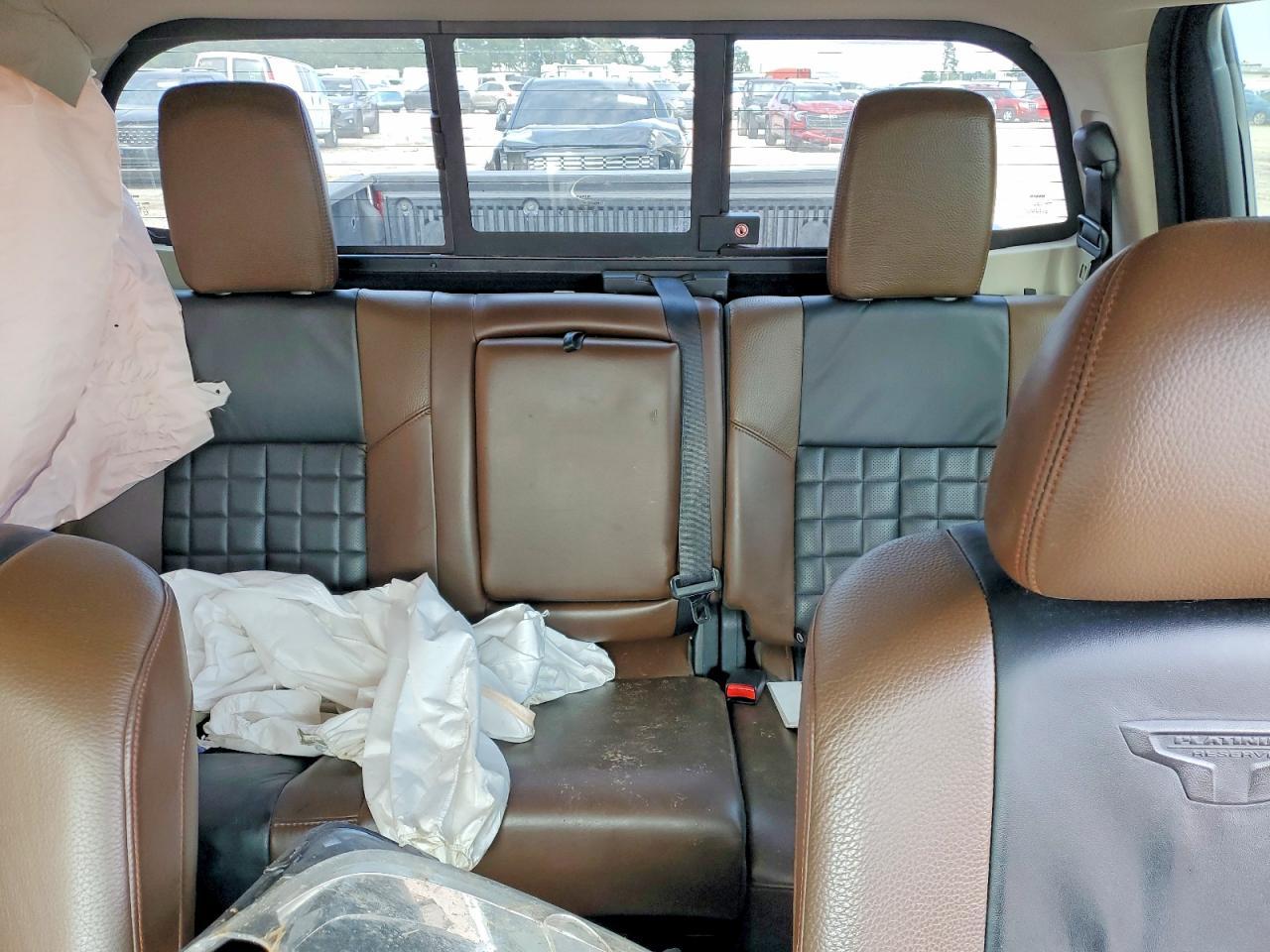 2017 Nissan Titan Platinum Reserve