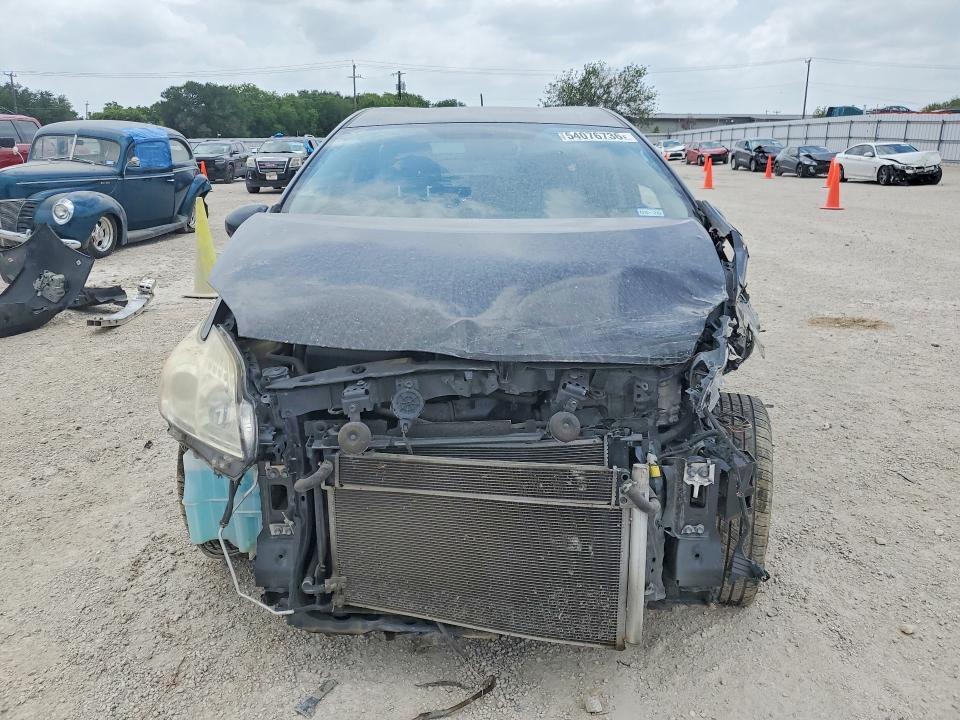 2015 Toyota Prius two