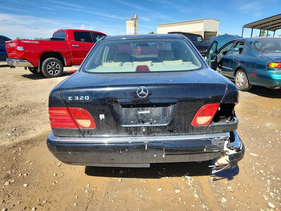 1998 Mercedes-Benz E 320