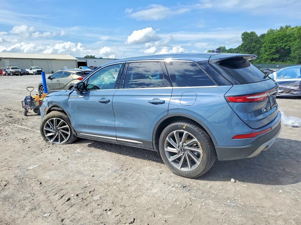 2025 Lincoln Corsair Premiere