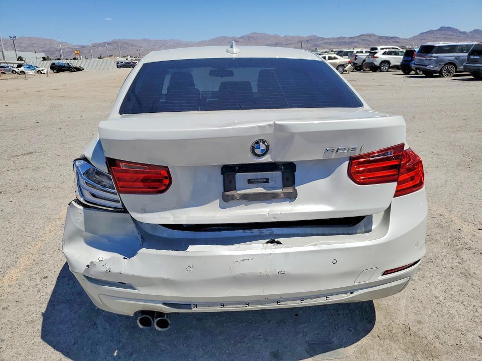 2014 BMW 328 i