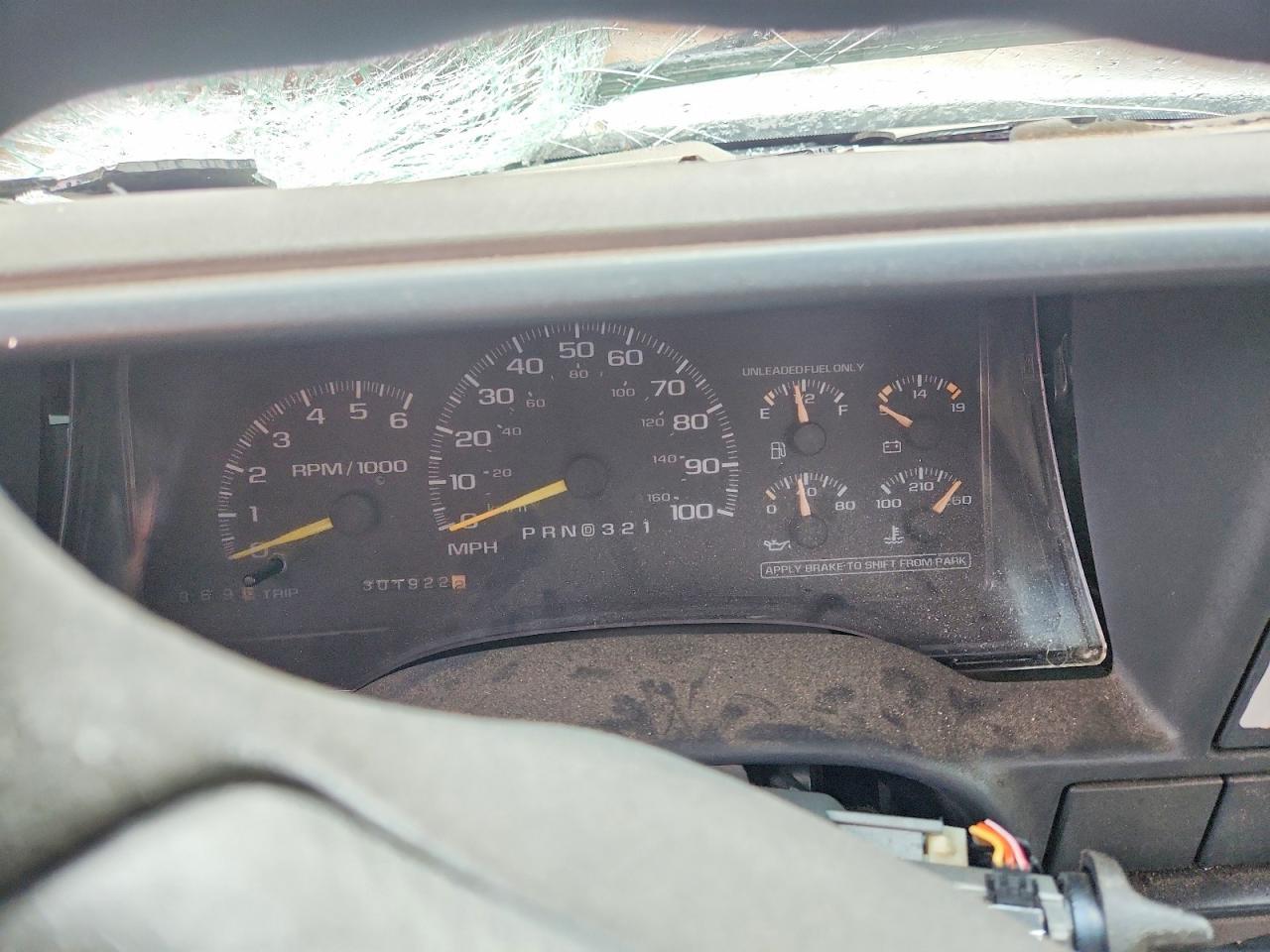 2000 Chevrolet GMT-400 C2500