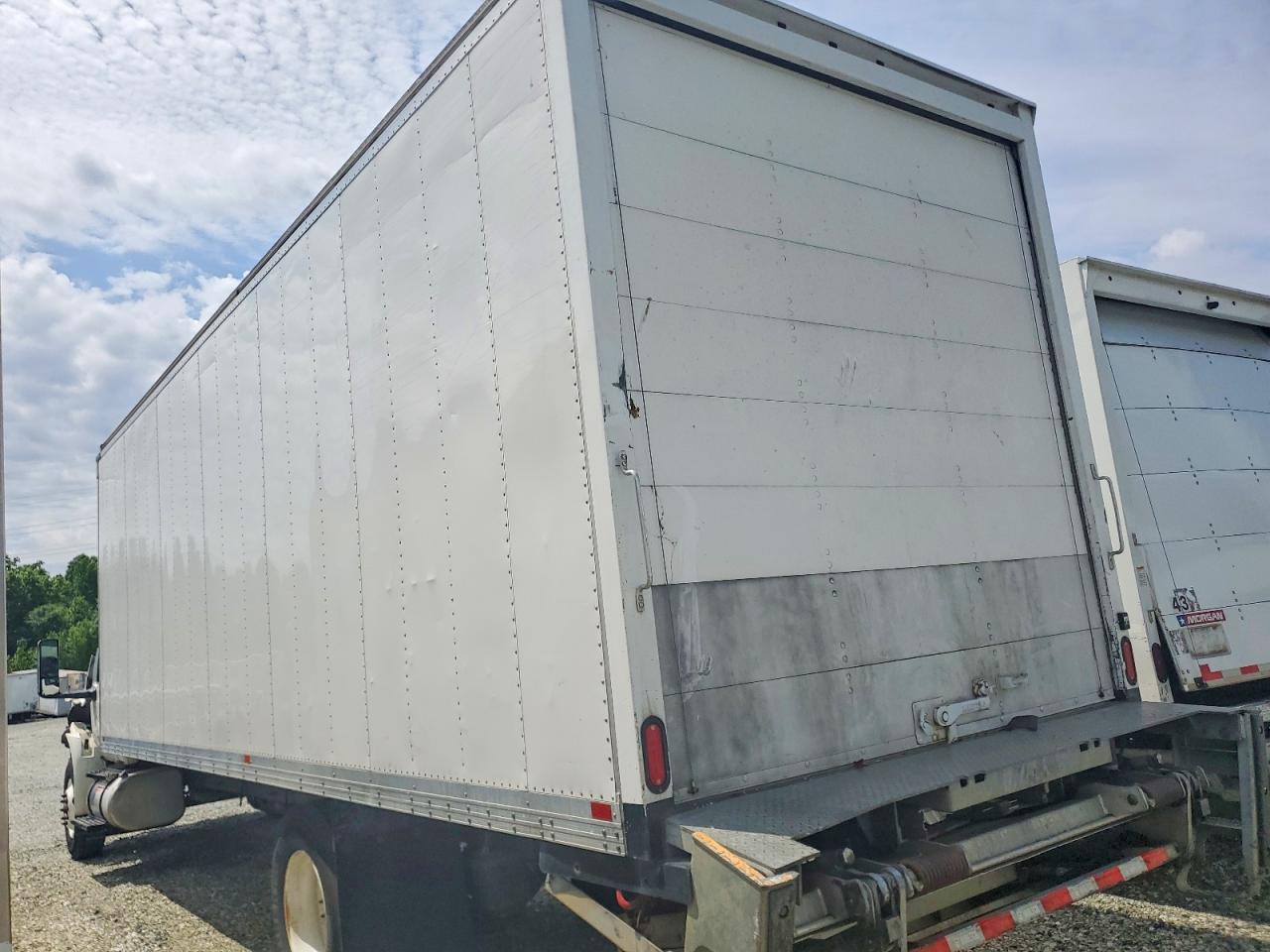 2020 International MV607 BOX Truck