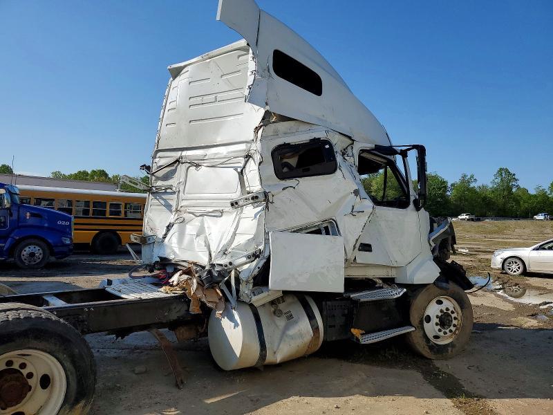 2019 Volv O VNL Semi Truck