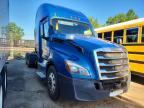 2019 Freightliner Cascadia 126