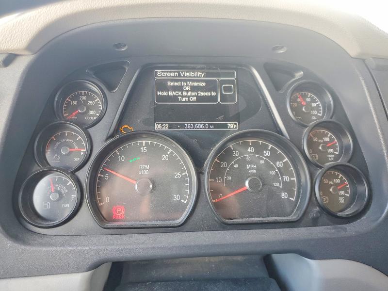 2020 Peterbilt 567 Semi Truck