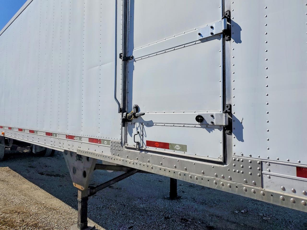 2009 Utility Refrigerated Van Trailer