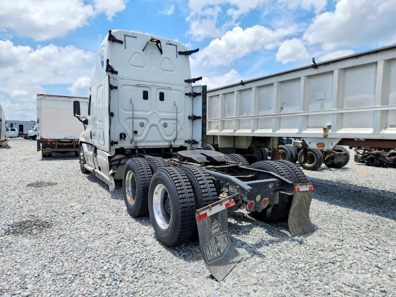 2014 Freigliner Cascadia