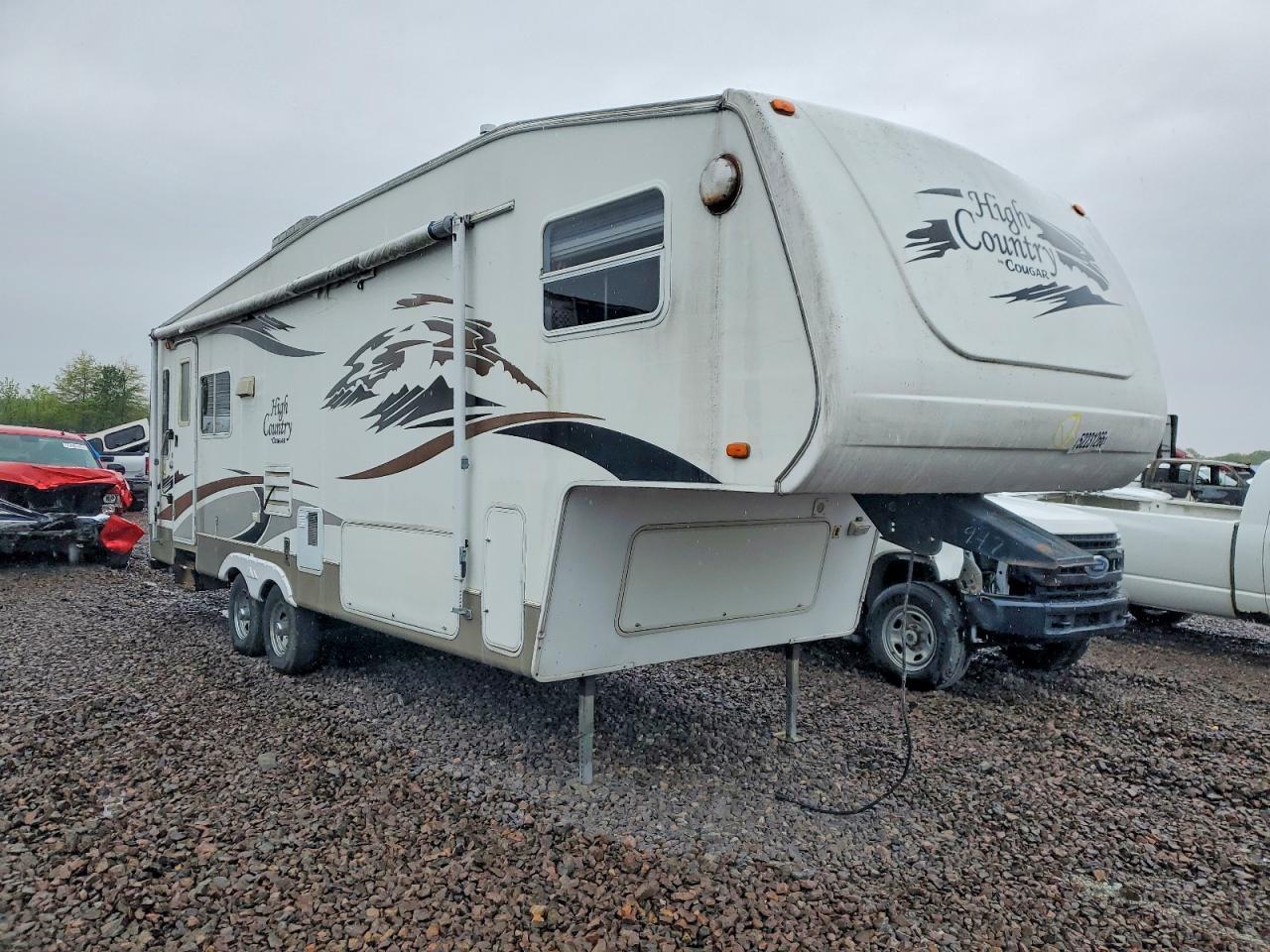 2004 Keystone Cougar Camper