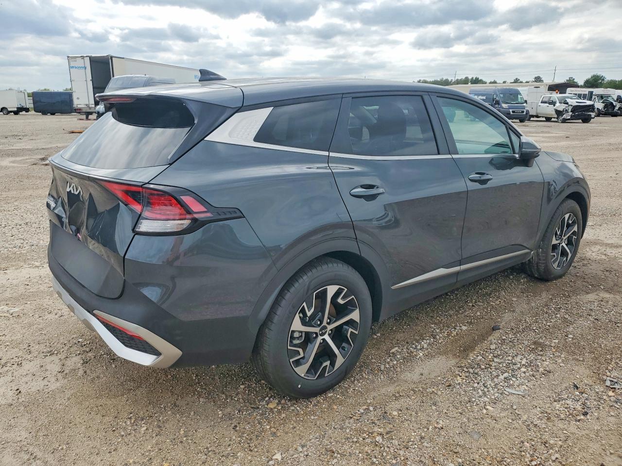 2025 KIA Sportage ex