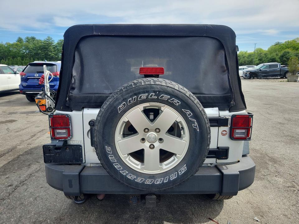 2010 Jeep Wrangler Unlimited Sport