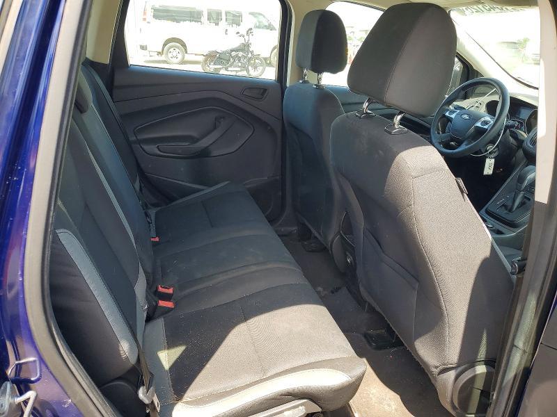 2015 Ford Escape s