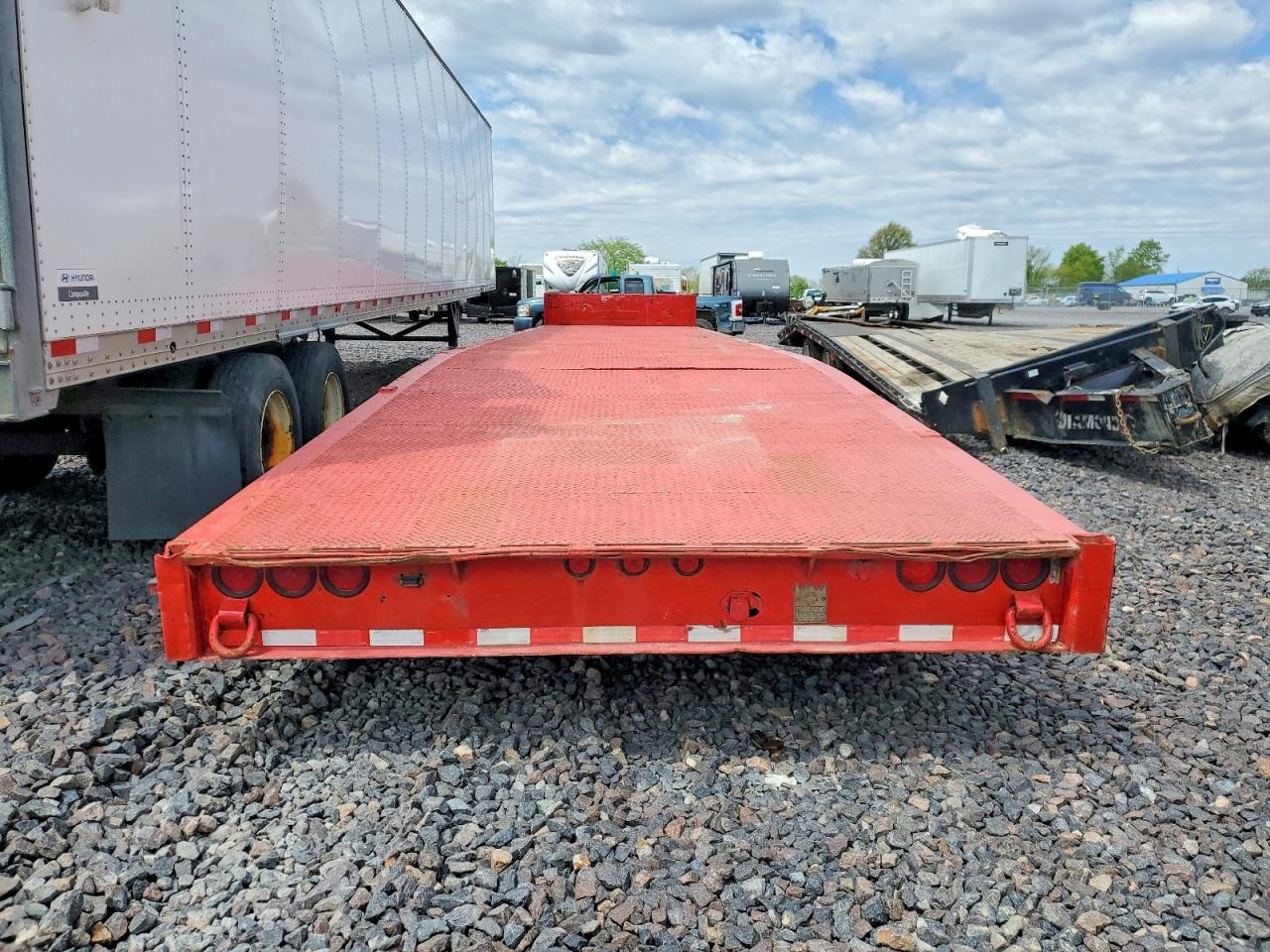 1999 Trail King Lowboy Equipment Trailer