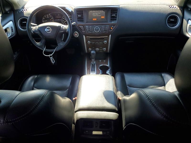 2017 Nissan Pathfinder Platinum