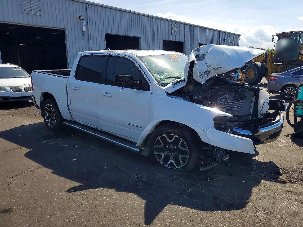 2025 Dodge 1500 Laramie
