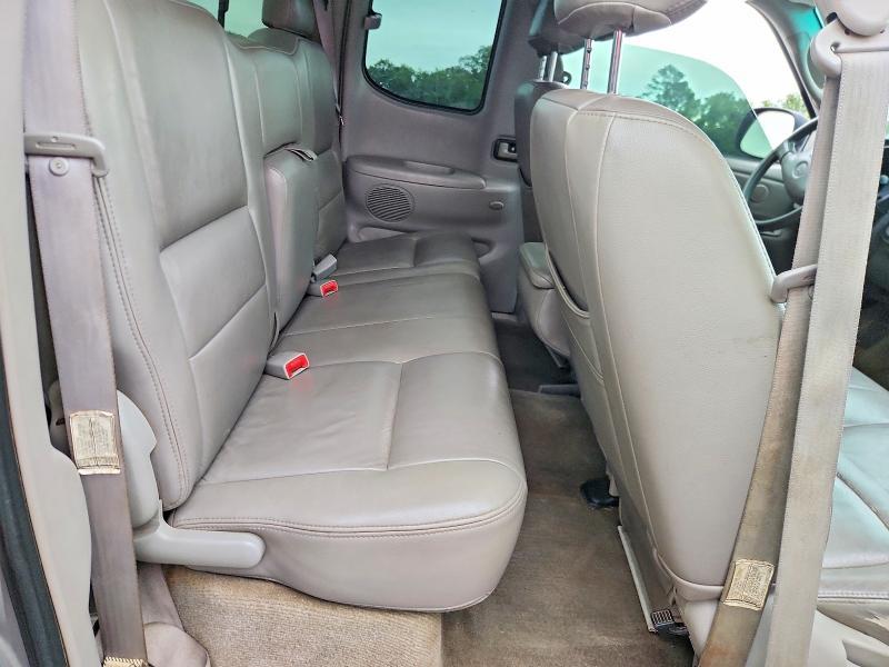2002 Toyota Tundra SR5 V8