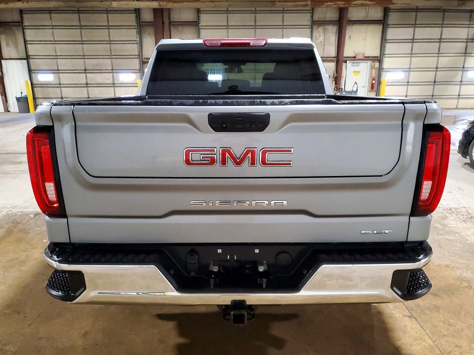 2025 GMC Sierra C1500 SLT