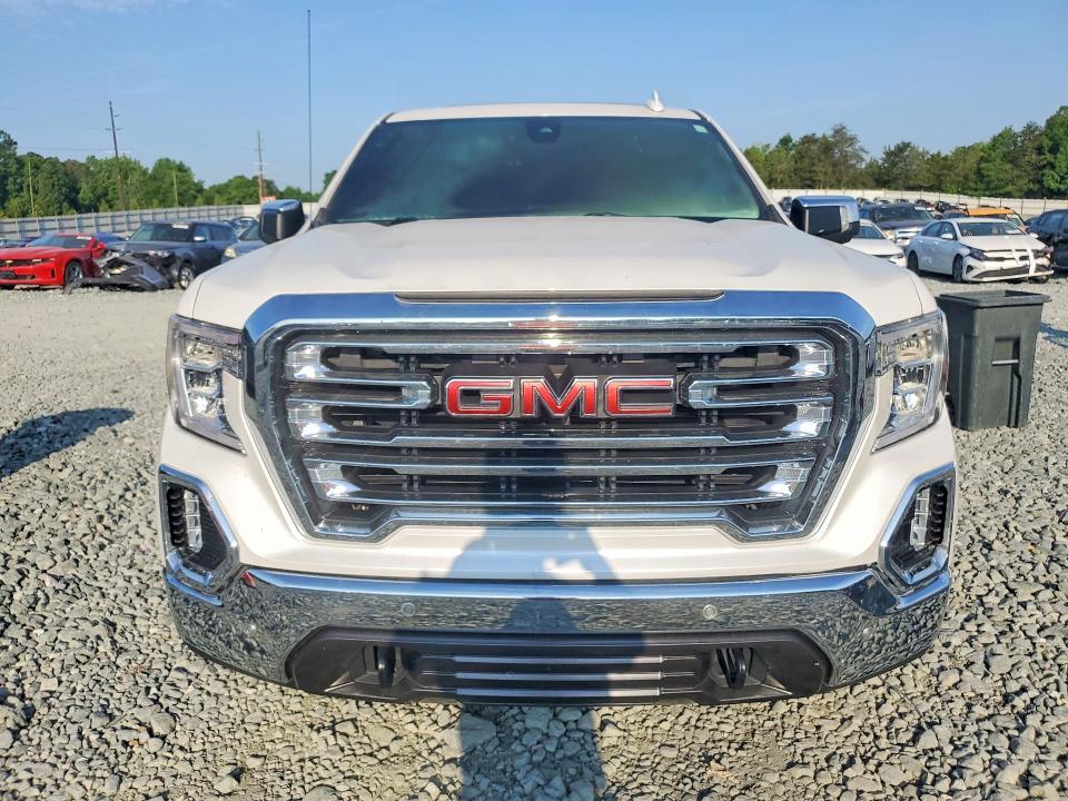 2020 GMC Sierra K1500 slt