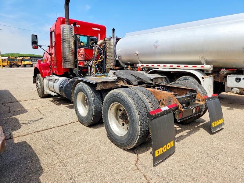 2014 Kenworth Constructi-Semi Truck