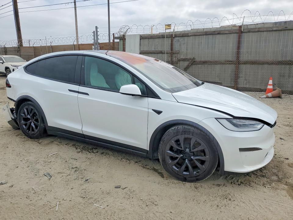 2022 Tesla Model x