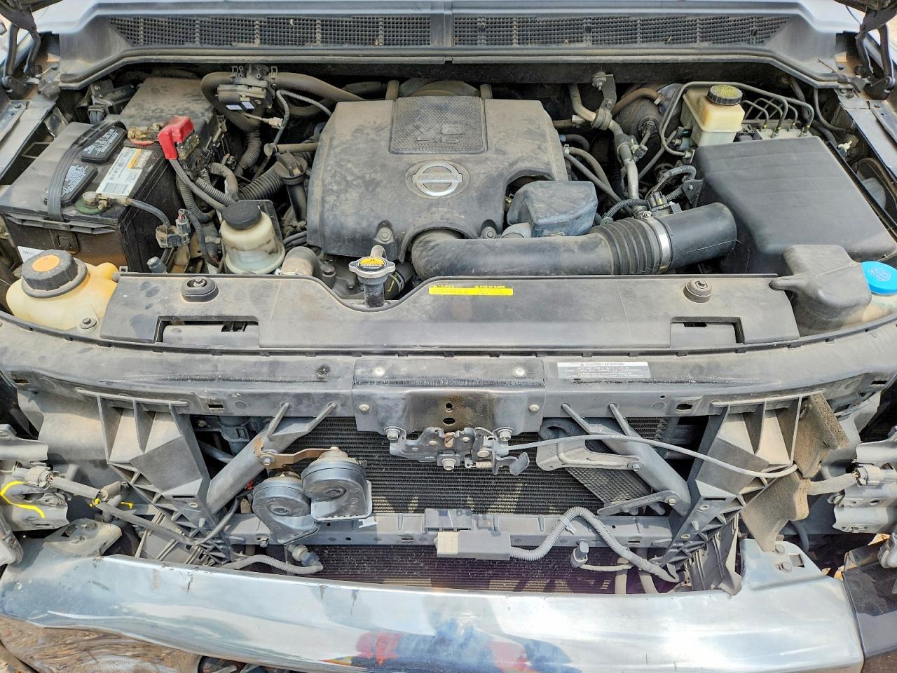 2014 Nissan Titan SV