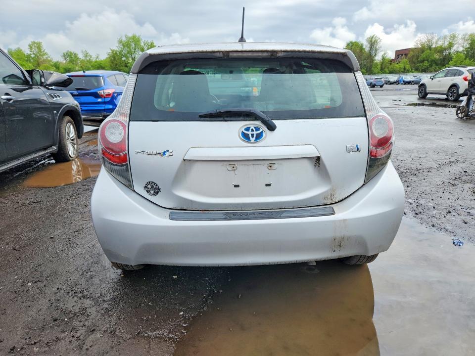 2014 Toyota Prius c one