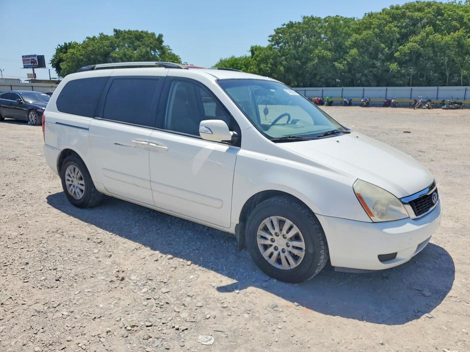 2011 KIA Sedona lx