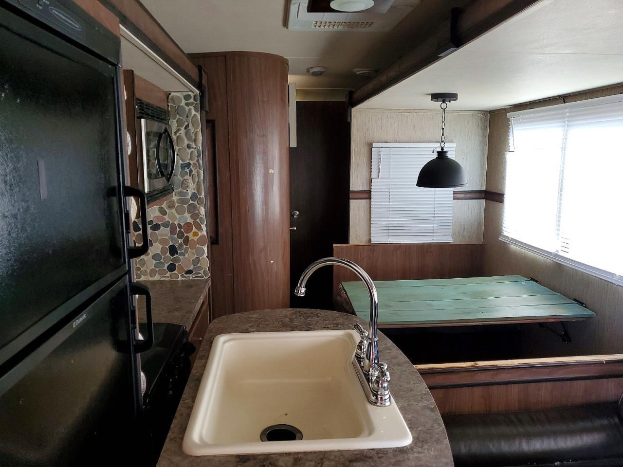 2016 Foresriver 2016 Forest River Solaire Camper