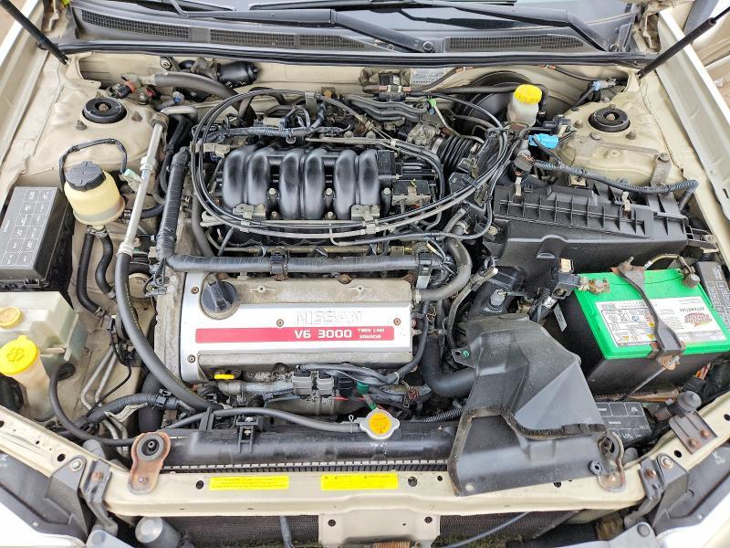 2001 Nissan Maxima gxe