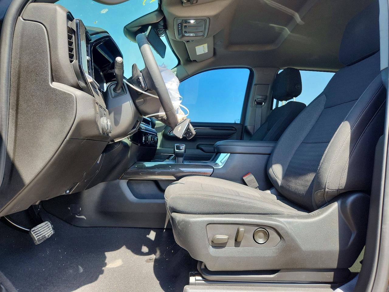 2024 Chevrolet Silverado C1500 LT