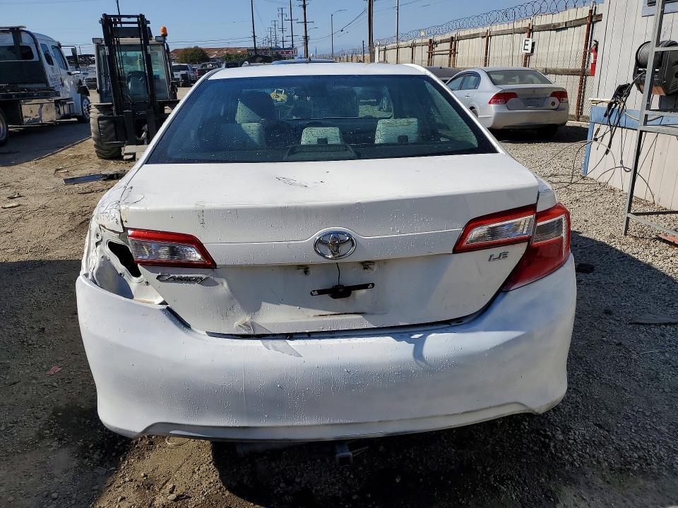 2012 Toyota Camry le