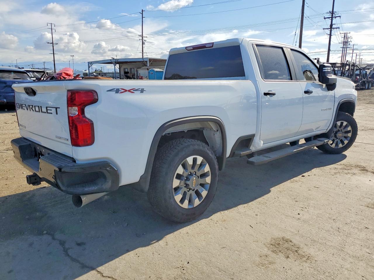 2025 Chevrolet Silverado K2500 Custom