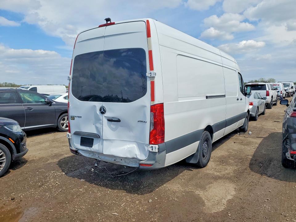 2021 Mercedes-Benz Sprinter 2500