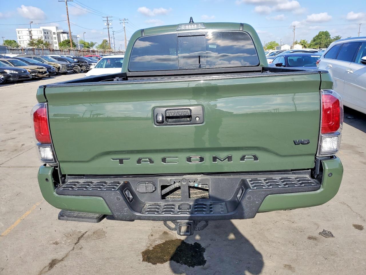 2021 Toyota Tacoma TRD Sport