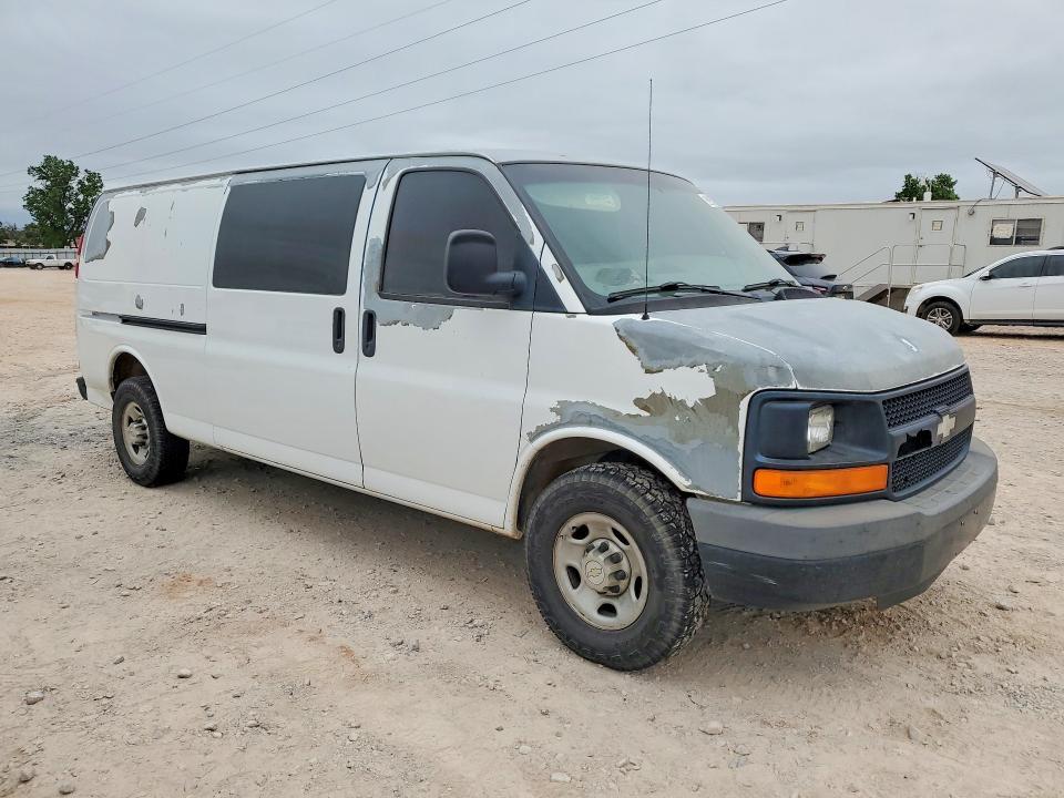 2009 Chev Express G3500