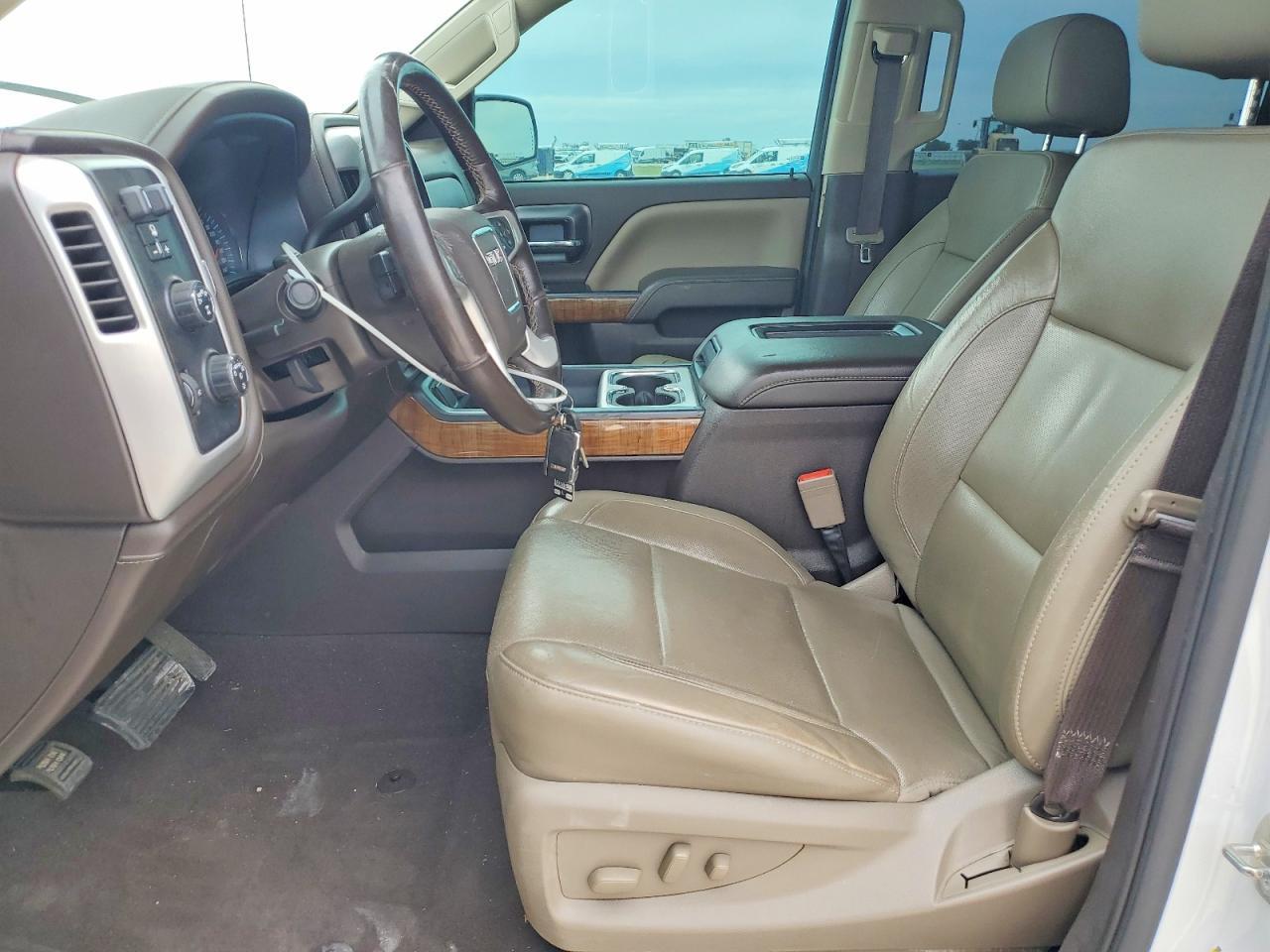 2018 GMC Sierra K1500 SLT