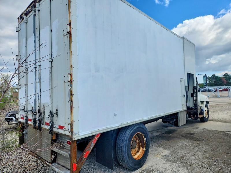 2012 Hino 338 BOX Truck