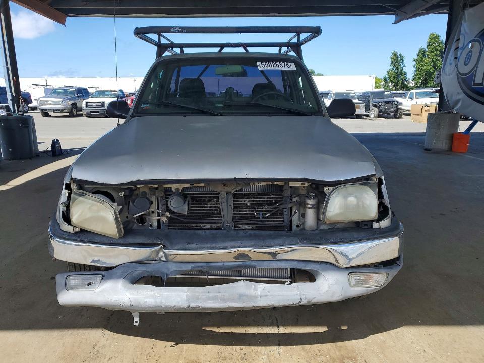 2004 Toyota Tacoma Base