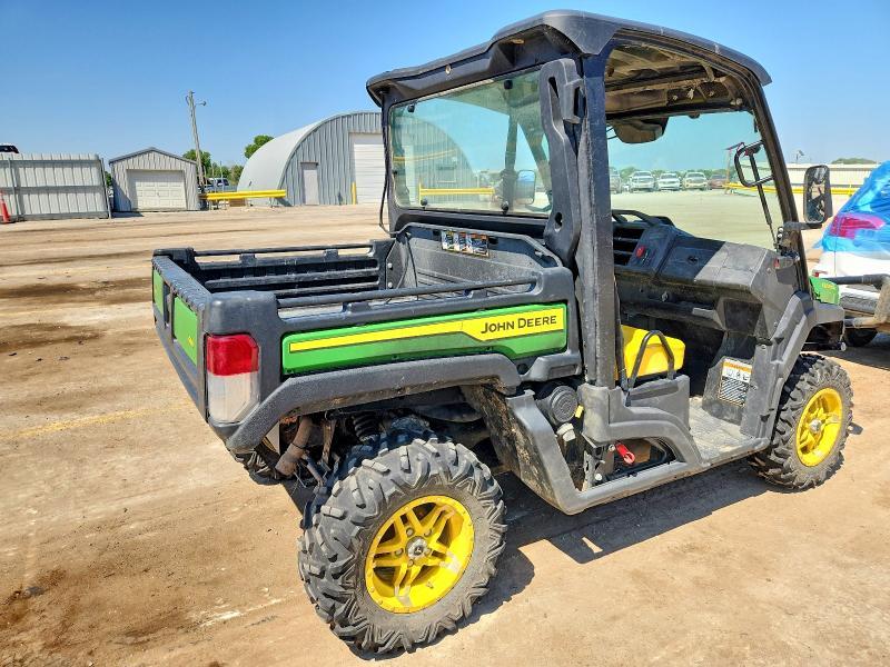 2021 John Deere XUV835M Utility Vehicle