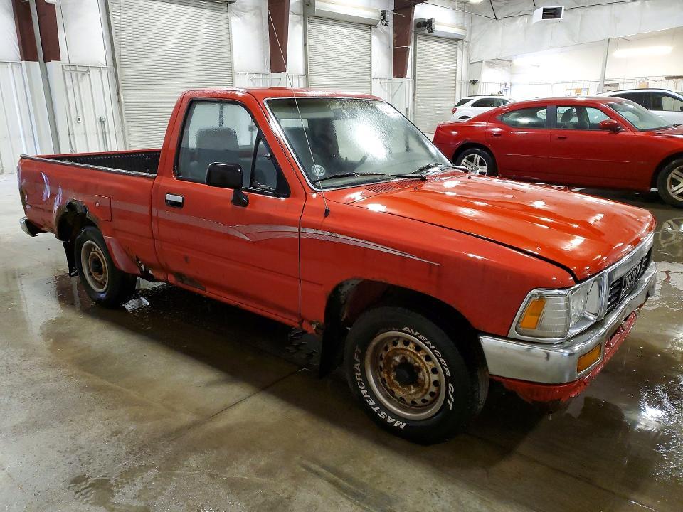 1991 Toyota Pickup Deluxe