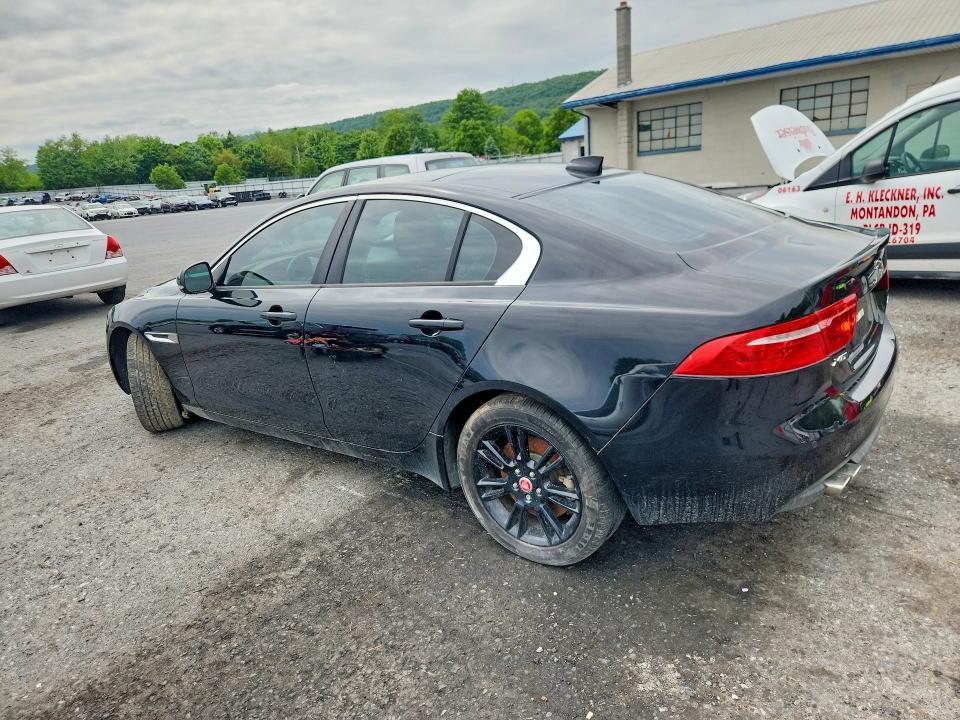 2017 Jaguar Xe Premium