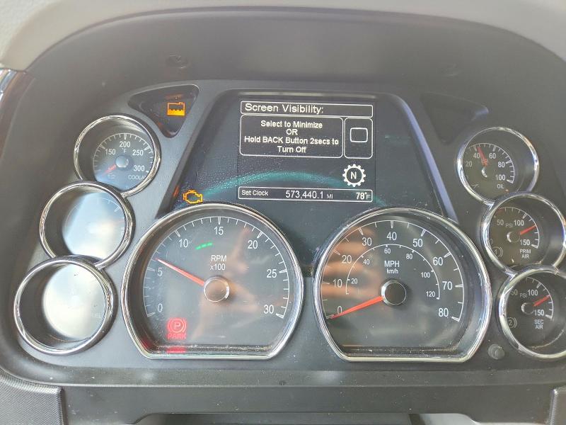2018 Peterbilt 579 Semi Truck