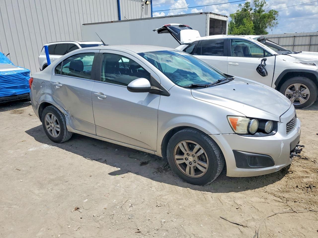 2014 Chevrolet Sonic lt