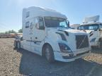2015 Volvo VNL Semi Truck