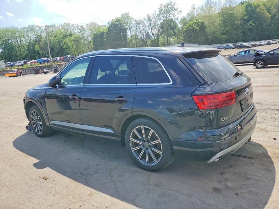 2017 Audi Q7 Premium Plus