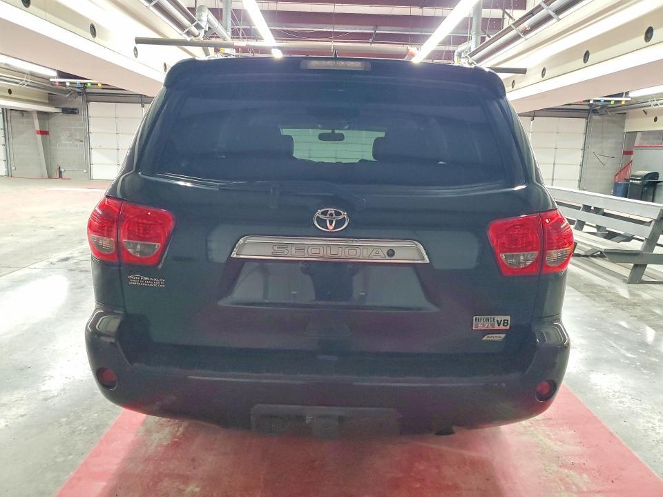 2016 Toyota Sequoia Platinum