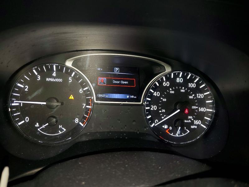 2017 Nissan Pathfinder sv